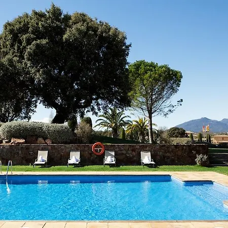 Torremirona Birdie Otel 4*